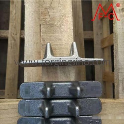 M0476 267g Precoated sand casting iron core of rubber tracks